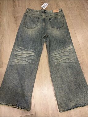 Men's Faded Blue Bootcut Jeans - Wide Leg Casual